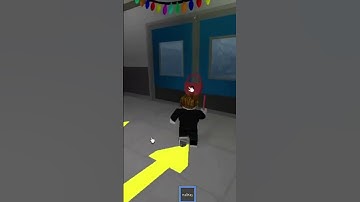 Angry Santa Caught Me🎅🙀 || Escape Garry