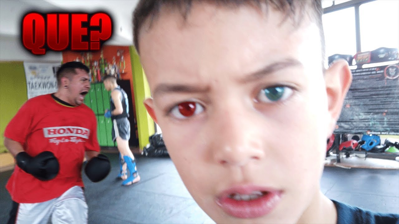 Me ROBO la CAMARA mientras nos AGARRAMOS a GOLPES 🥊🥋 | LA SERIE #12