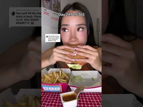 Reviewing McDonald’s Big Tasty 👀 #mukbang #mcdonalds