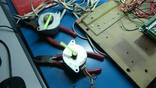 Testing 3 Stepper Motors using Linux CNC software