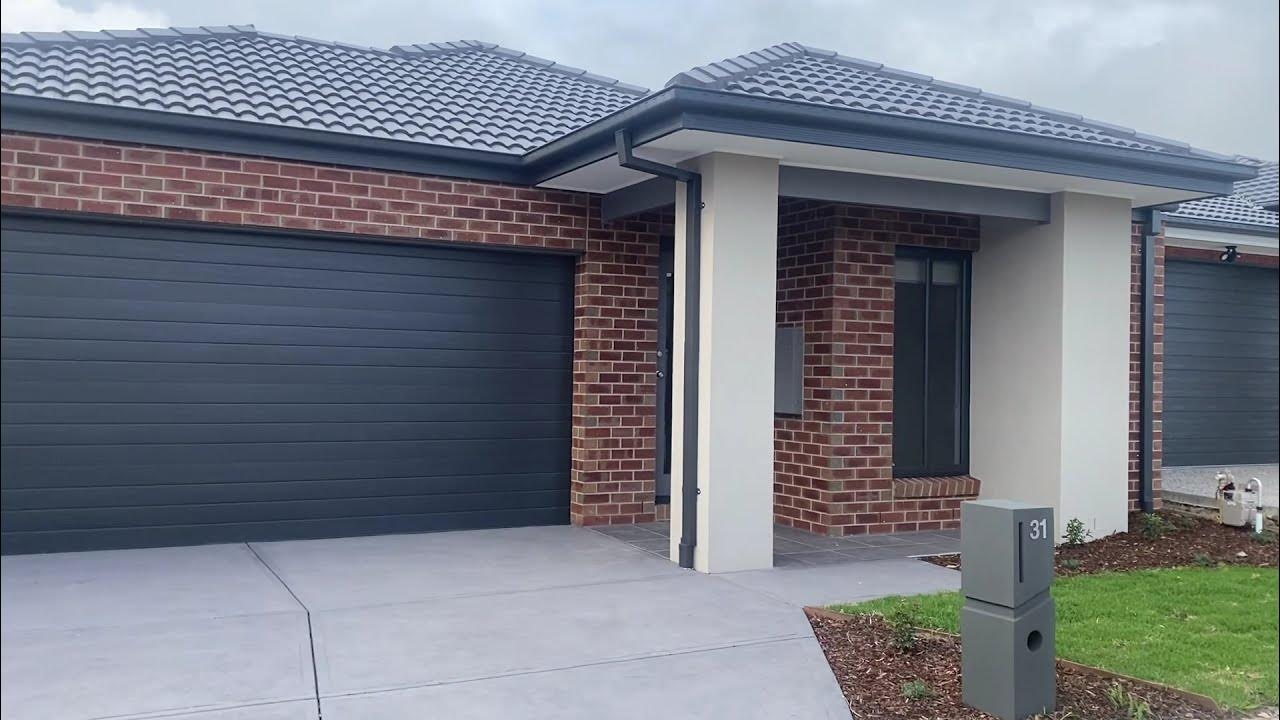 31 Kipling Drive, Officer YouTube