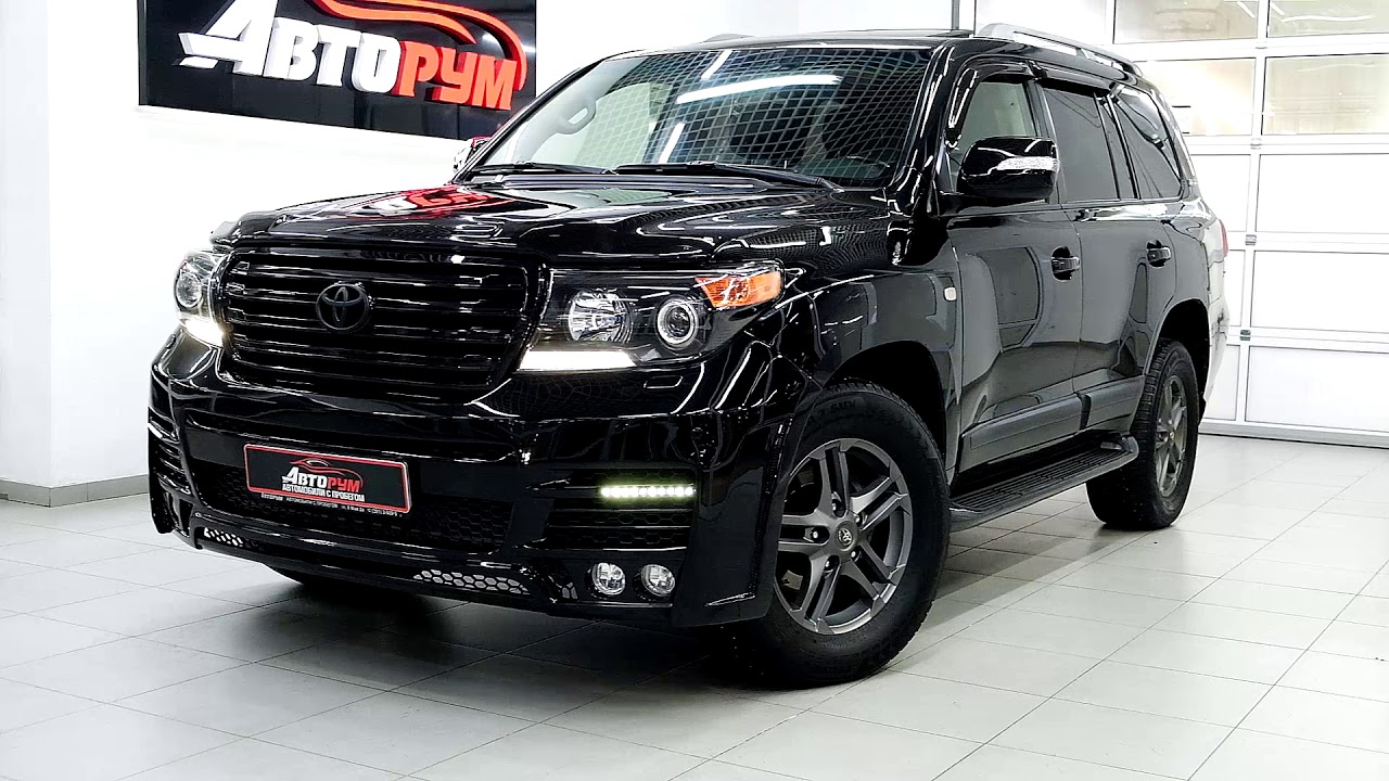 Toyota land cruiser черная
