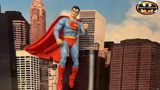 McFarlane DC Multiverse Superman Earth 2 Crisis On Infinite Earths Monitor Action Figure Review