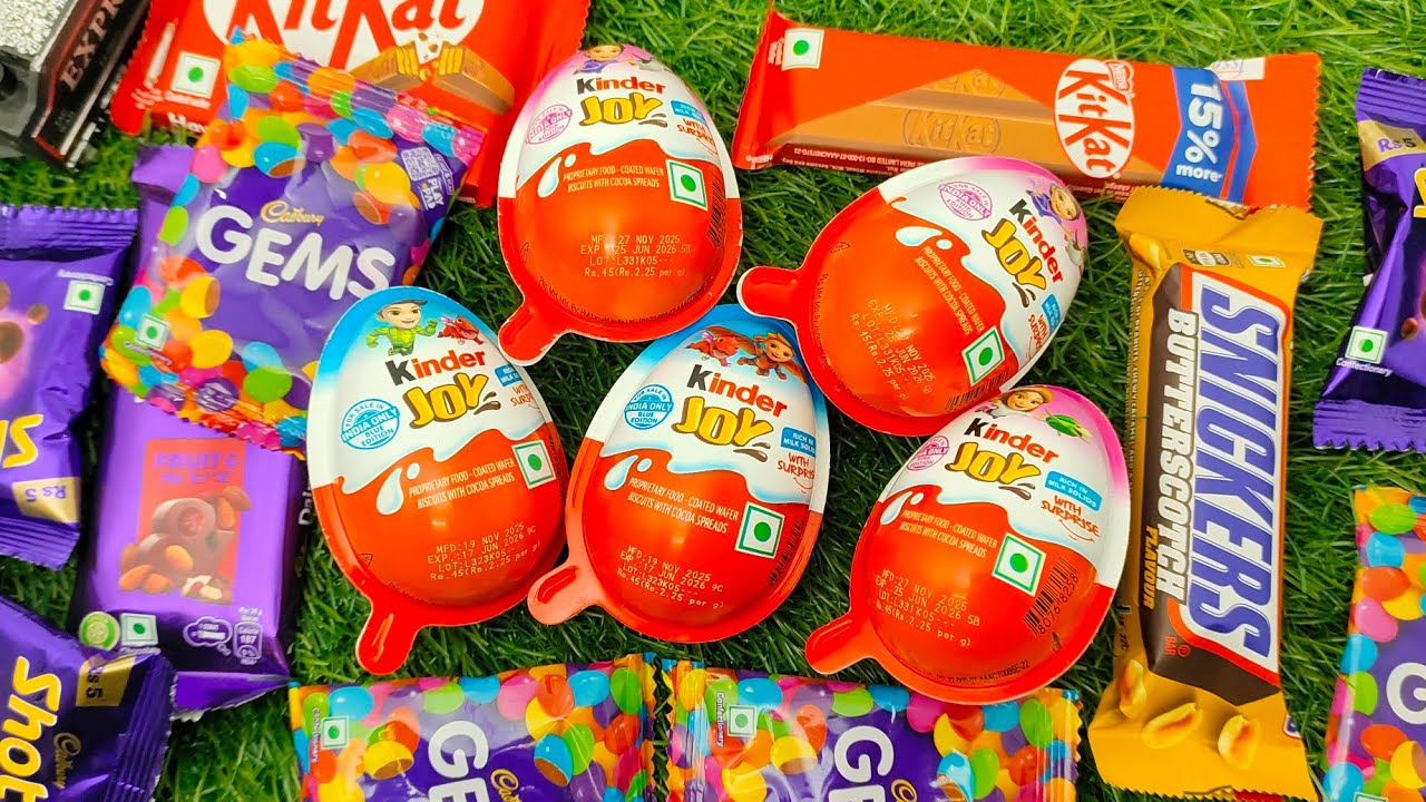 ASMR Unboxing Candy Lollipops and Chocolate Satisfying Video 🍫🍬 | Kinder Joy Surprise Opening
