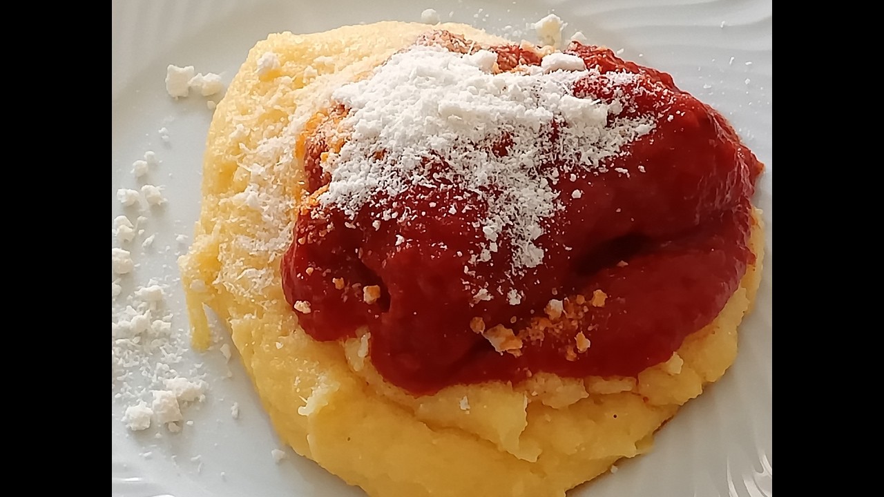 Polenta salsiccia e spuntature🔥🥩🍖🟡🔥