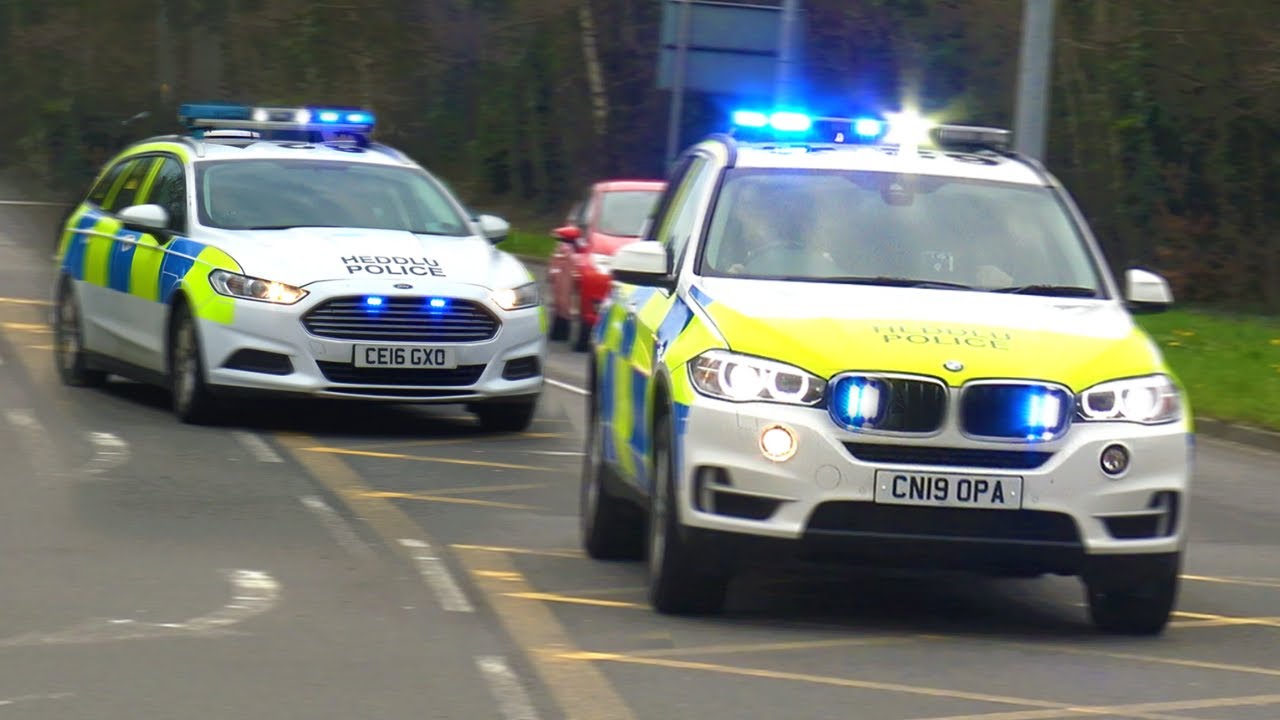 LOOK WHERE YOU ARE GOING!! - ARMED Police Cars & Dog Units Responding + Fire Engines & Ambulances!