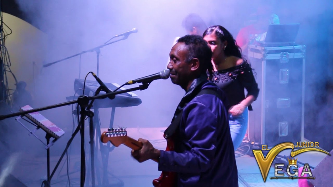 El Junior Vega | Popurri Kumbala En vivo