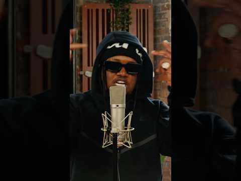 😮‍💨 Malie Donn was in his bag in this one 🔥 #audiomack #performance #maliedonn #jamaica #rap