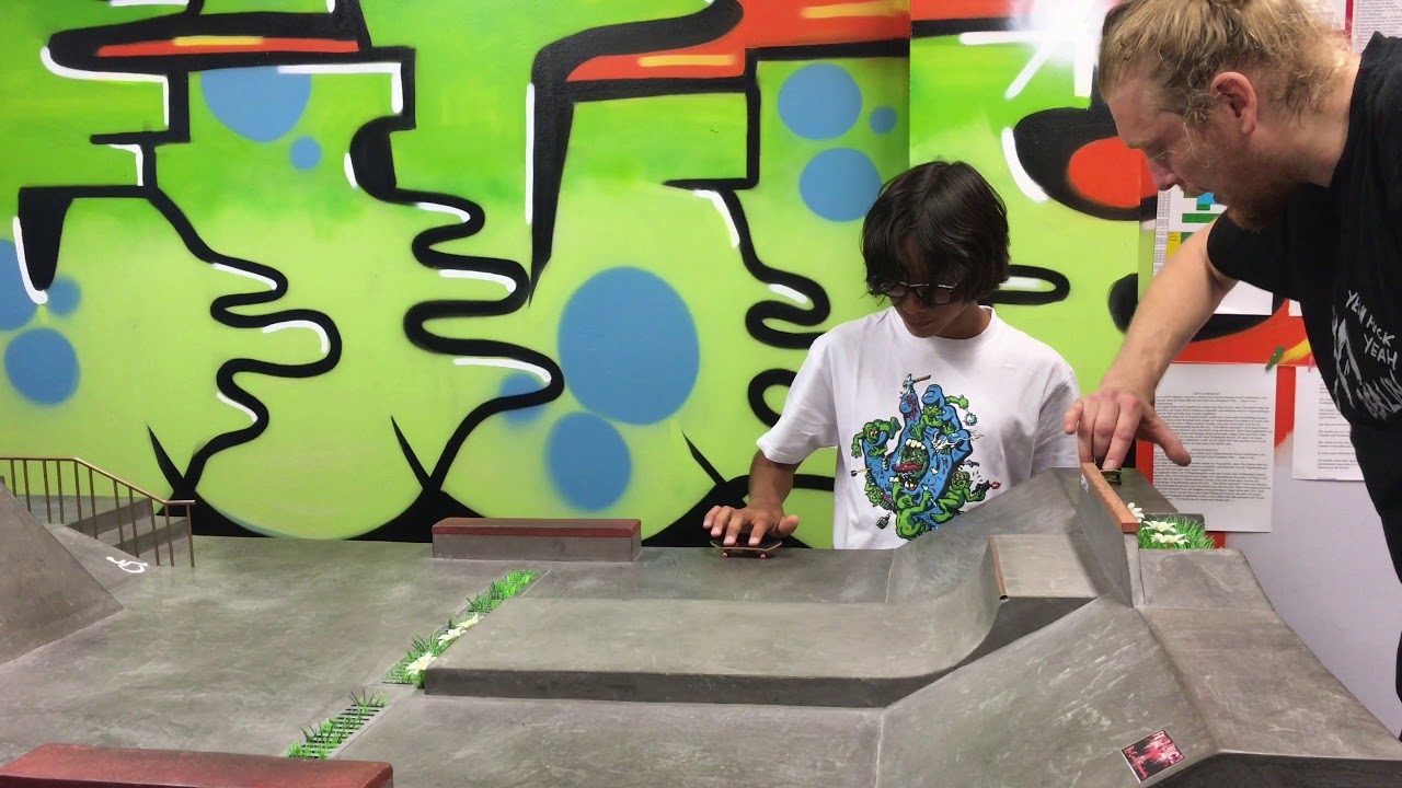 A fingerboard lesson with the World Champion YouTube