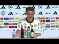 Debüt im DFB-Tor: Urbig freut sich auf "sehr besonderen Moment" | SID