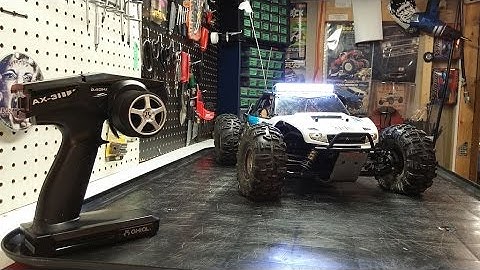 DIY Axial Yeti LED Light Bar.