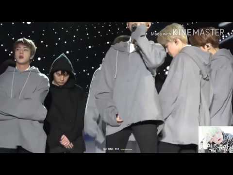 [ 방탄소년단 / 슈가 ] 옷 벗을때 세 명이나 필요한 민윤기