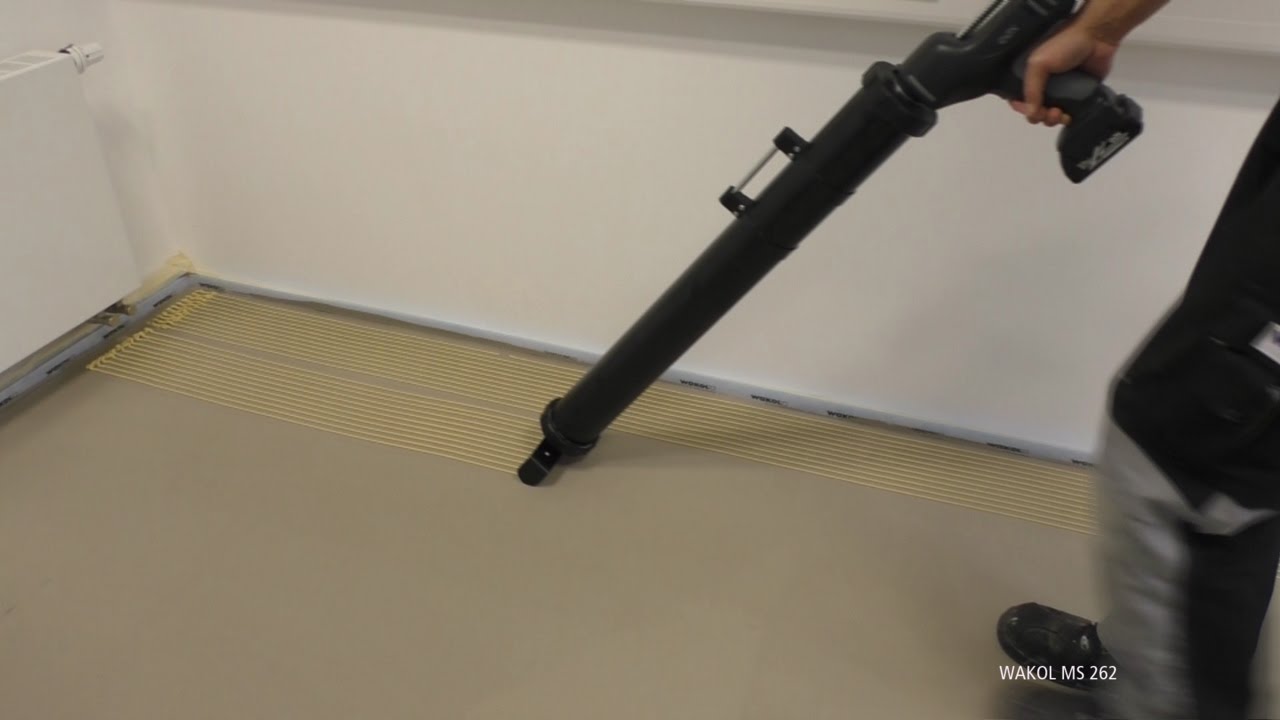 Parkett schnell und sauber verlegen - WAKOL MS 262 Parkettklebstoff, festelastisch im Schlauchbeutel