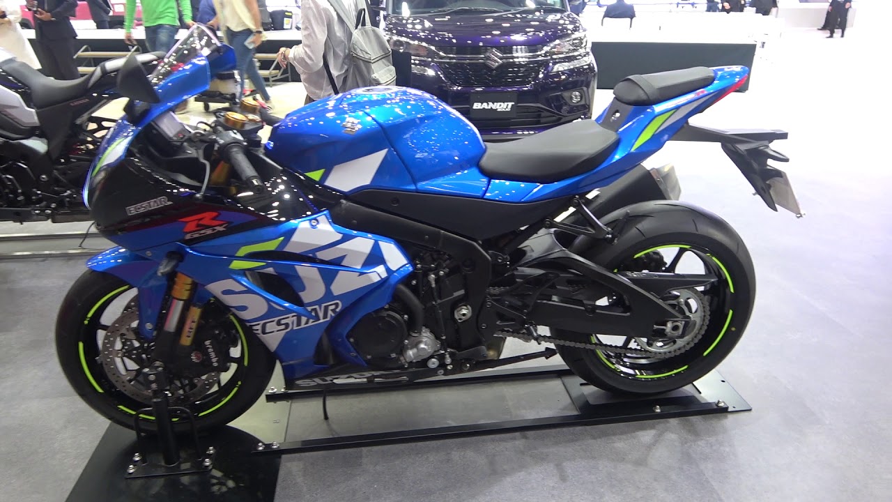 The Suzuki Gsxr 1000 Show Room Japan Youtube