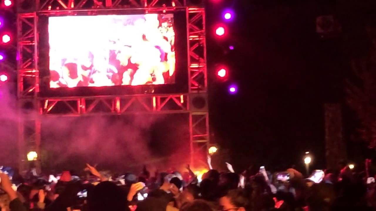 Rocking out at the Castle!!!! 