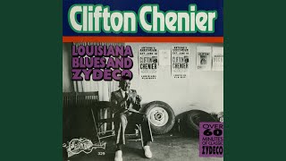 Video thumbnail of "Clifton Chenier - Lafayette Waltz"