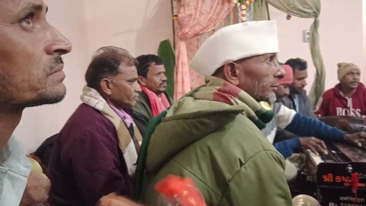 #🙏🙏मारा सतगुरु पकड़ी मारी नाव नहीं तो मैं बह जाती ❤️❤️🚩🚩🙏🙏#viralvideo #hindugreeting 