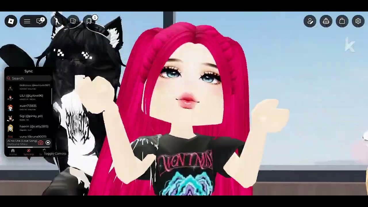 GOT A NEW DANCING GROUP  ON ROBLOX  AS MIRA