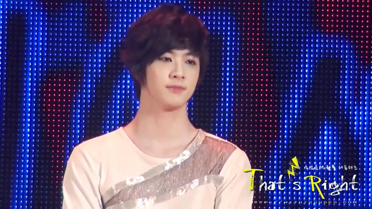 [fancam]110226 롯데월드 TALK full(천둥ver)