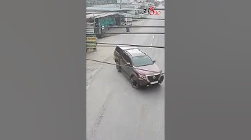 Tạm giữ quái xế húc ngã mô tô đặc chủng của CSGT, liệt kê loạt lỗi vi phạm #news  #tintuc