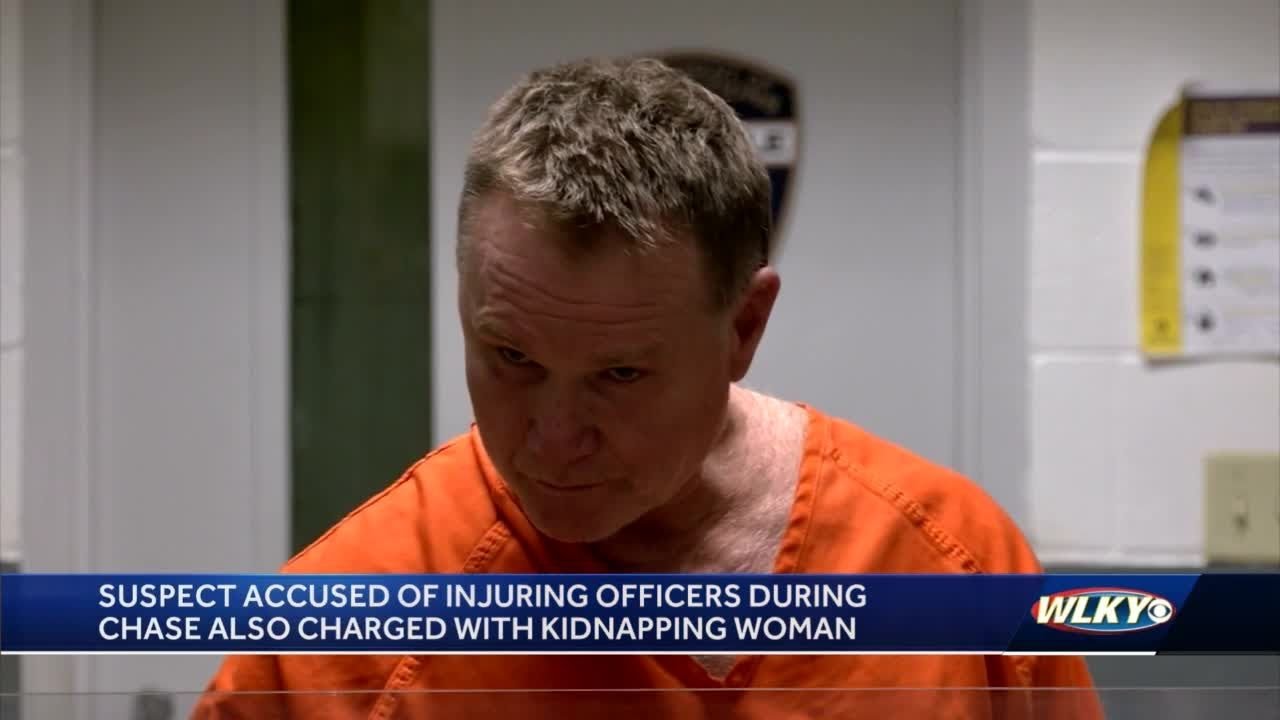 Man arrested after fleeing police in Valley Station, causing 2 officers ...