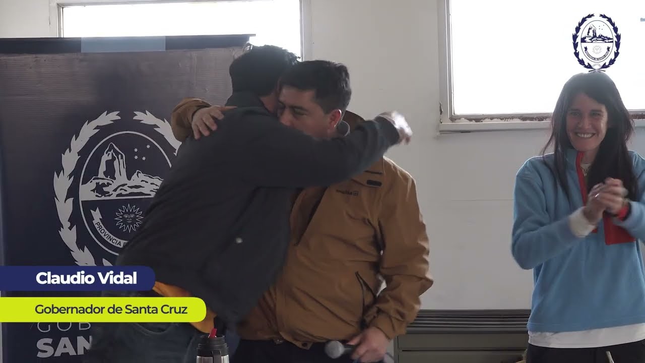 Claudio Vidal inauguró nuevas obras y anunció la construcción de cabañas en Cabo Vírgenes