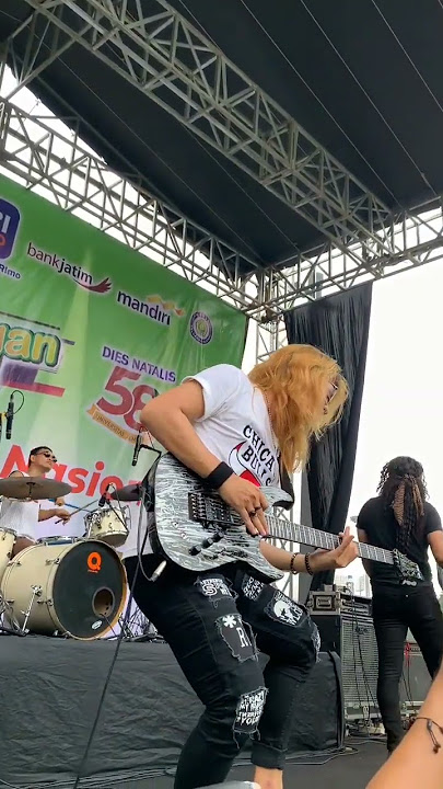 LEAD LIVE DI GBK || ROCKER JUGA MANUSIA ‼️🤘🔥🔥