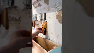 how to perfectly level and install kitchen cabinets