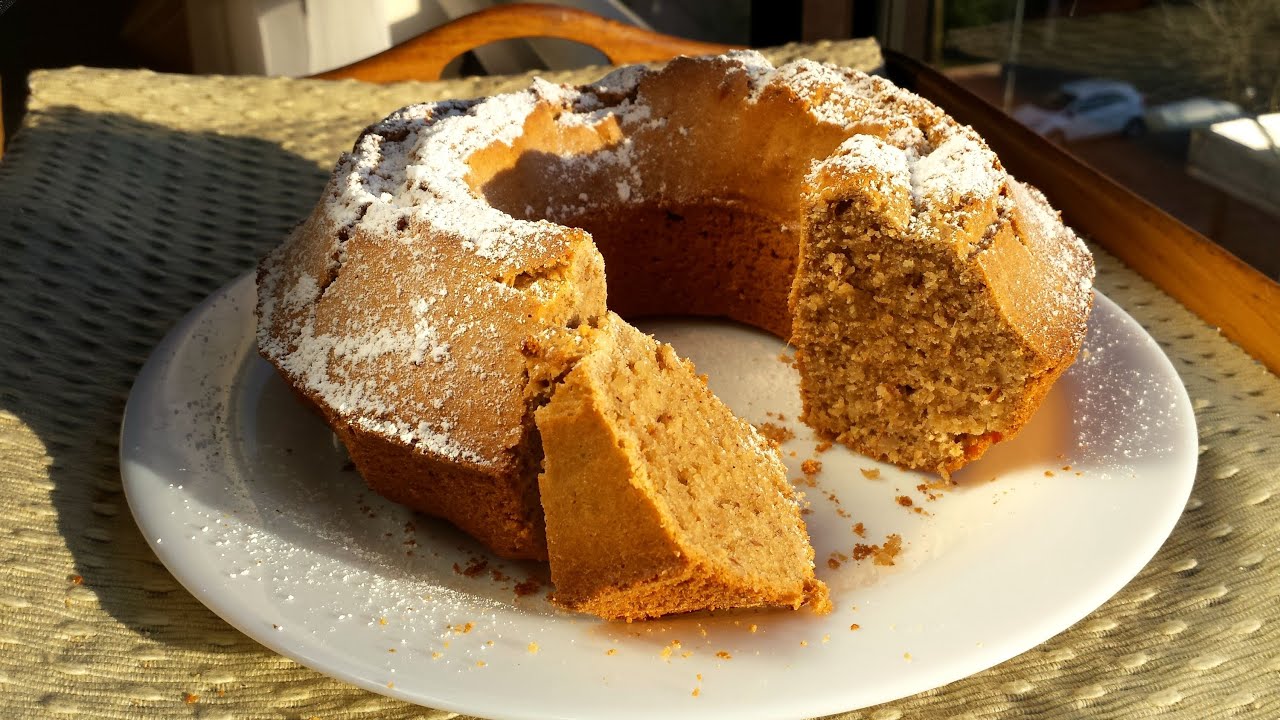 Cómo preparar un queque con la cáscara de un plátano