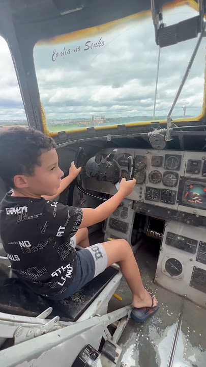COMO PILOTAR UM AVIÃO DE VERDADE 😲 #shorts @ryangodoyoficial