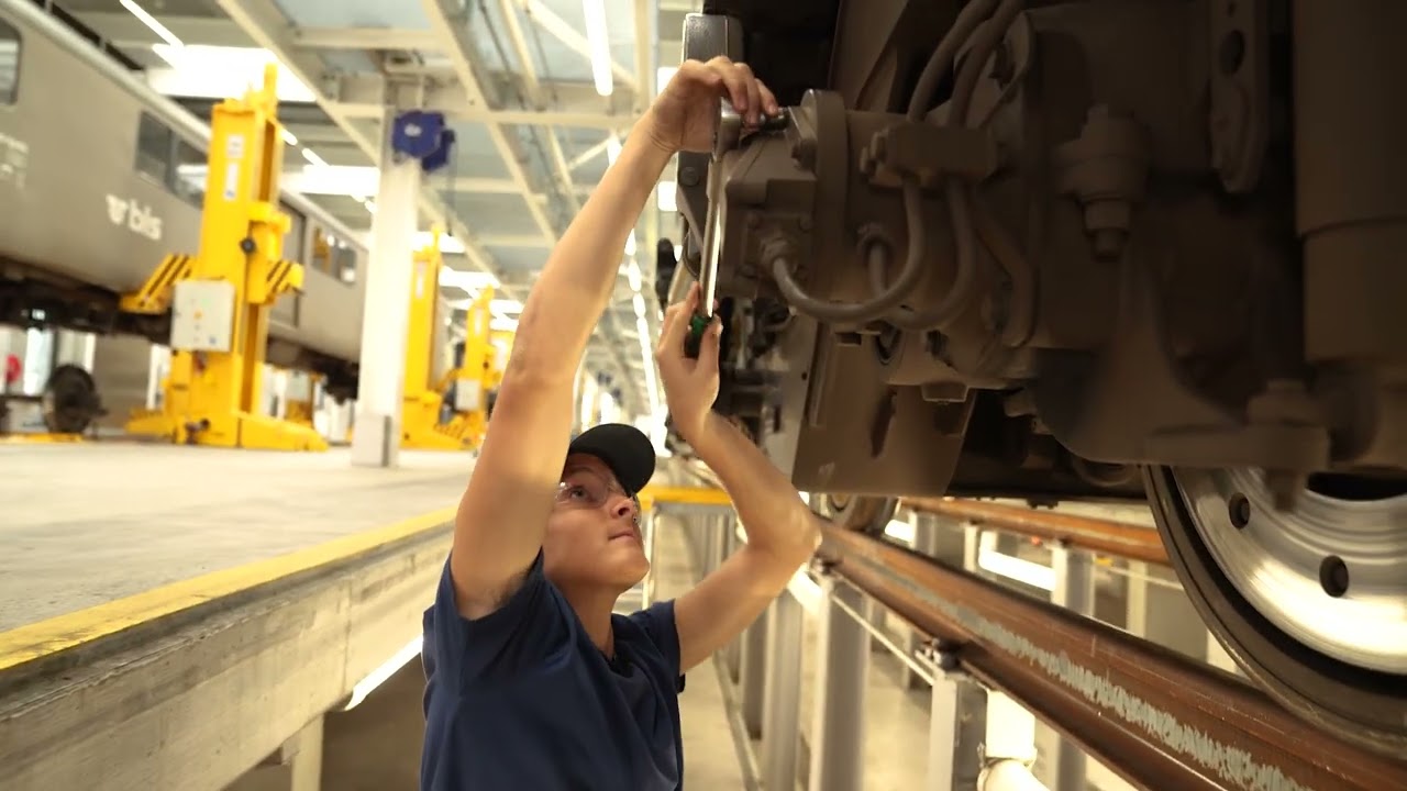 Lehre bei der BLS - Automatiker:in EFZ - BLS AG