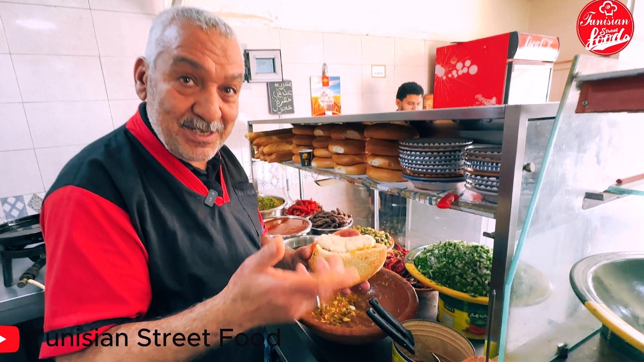 عم نور الدين 50 سنة مع الكفتاجي في مطعم الحاج صديق جبل الجلود #كل_الحكاية