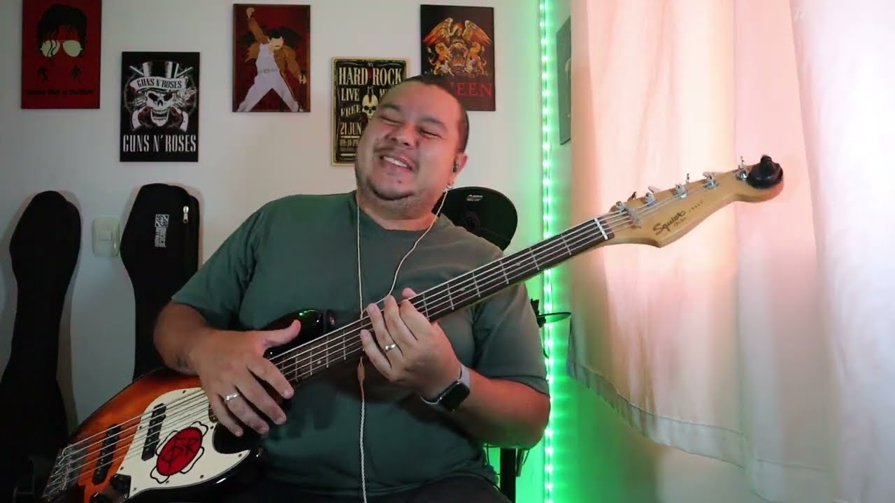 New Year's Day - U2 - Bass Cover - Randall Bass 