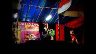 Gigi - Kepastian yang D'doktor band.mp4