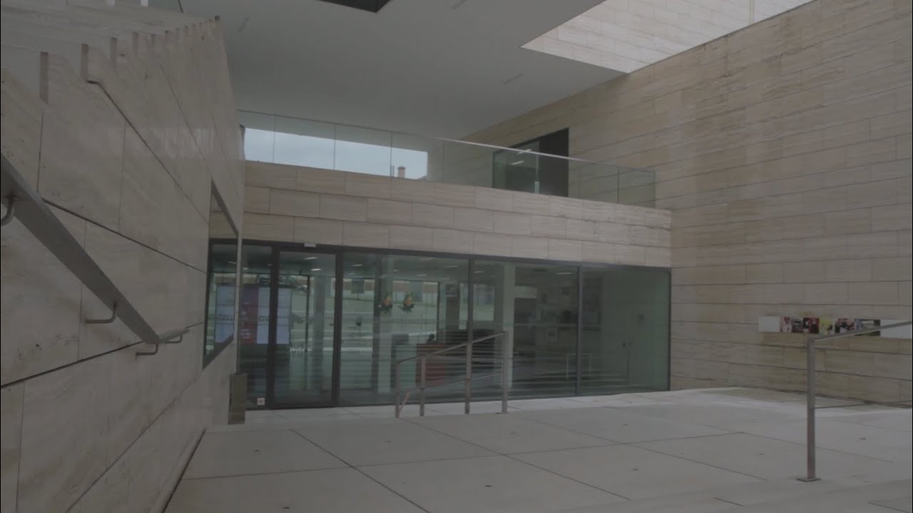 PR Tools Case Study: See how the M Museum in Leuven Uses Prezly