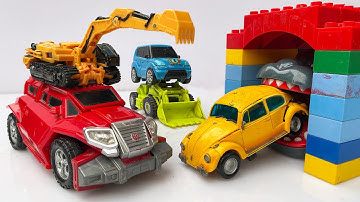 TRAIN JCB Transformers Bumblebee vs Optimus Prime Stopmotion Skeleton BUS, TRACTOR, CAR, TRAIN, TOYS