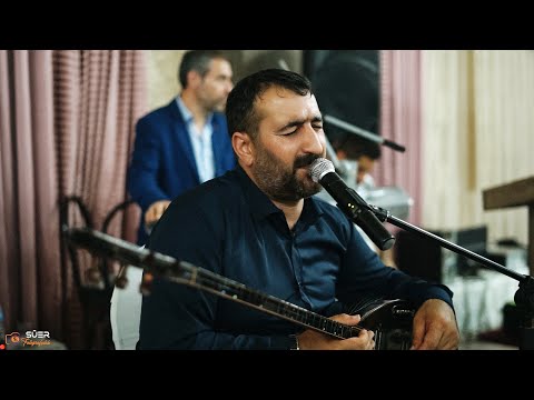 Hamid Karadeniz Yeğeninin Düğününde Sahne de Bomba Şarkılar