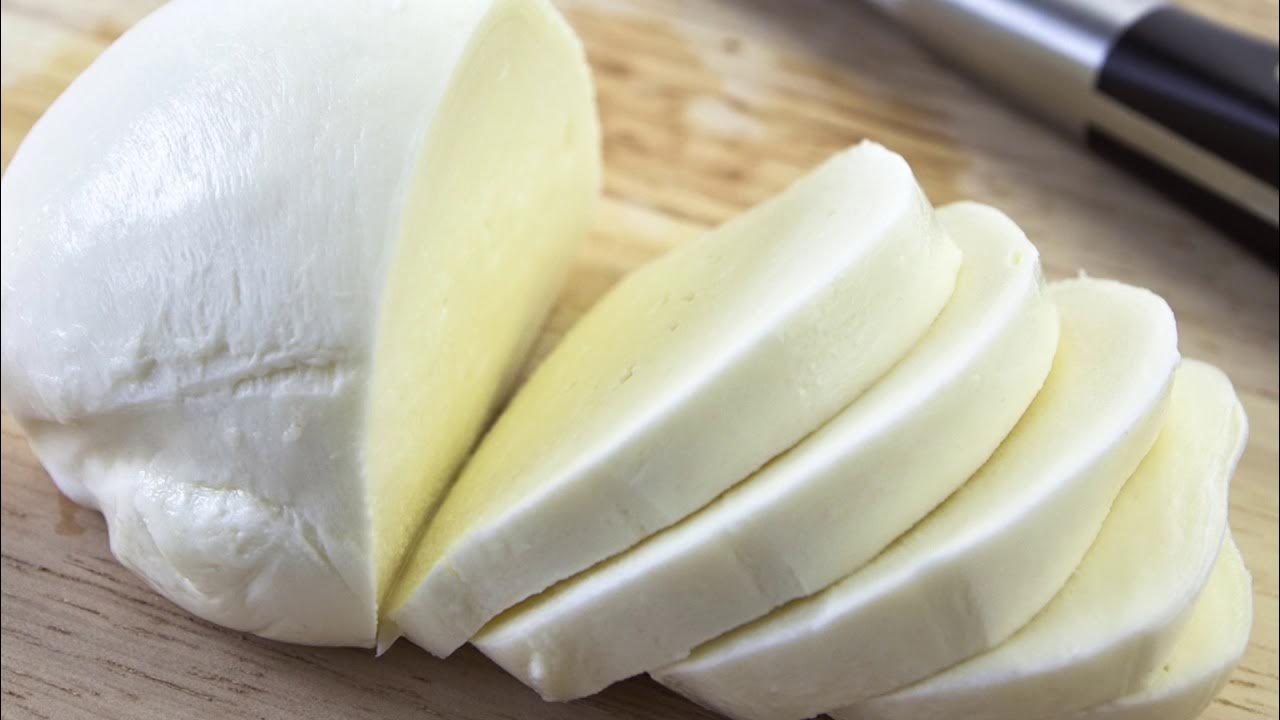 сыр сулугуни рецепт. сыр сулугуни. сыр сулугуни в домашних условиях из молока. сыр сулугуни в домашних. сыр сулугуни сырный дом.