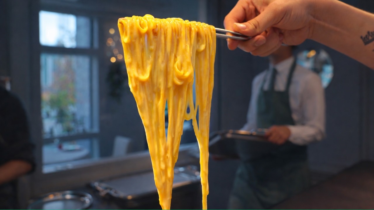 How an Italian Michelin Star Chef Makes Carbonara