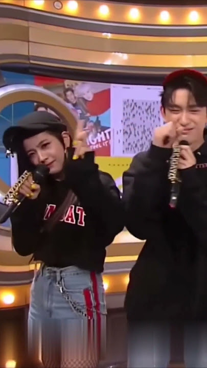 Jisoo being the most chaotic mc at inkigayo 😂😂