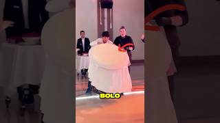 ELE DERRUBOU O BOLO DO CASAMENTO! #curiosidades #bolo #casamento