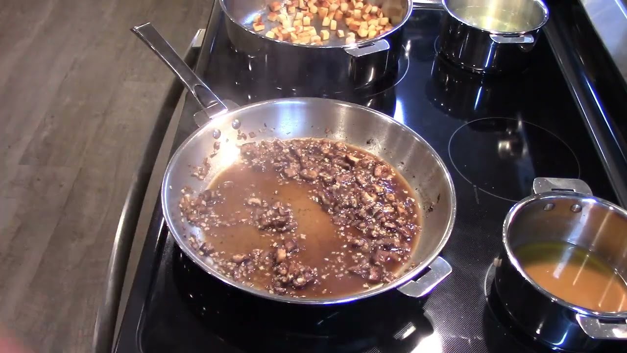 Easy Steak with nice Sear with a Sauce on Stainless Steel Pan