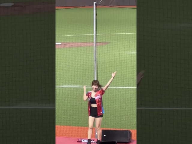 【啦啦隊直拍】心璇 Shennnnn 熱力應援！甜美氣場香氣炸裂 ✨ 桃園球場最亮眼焦點 💖 #啦啦隊 #cheerleader #baseball #小龍女