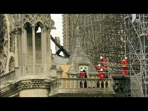 ხანძარი პარიზის ღვთისმშობლის ტაძარში