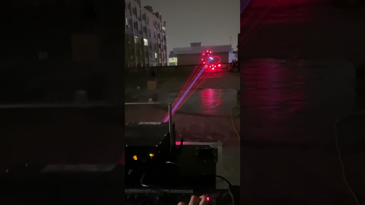 Heart-shaped 10W animated laser