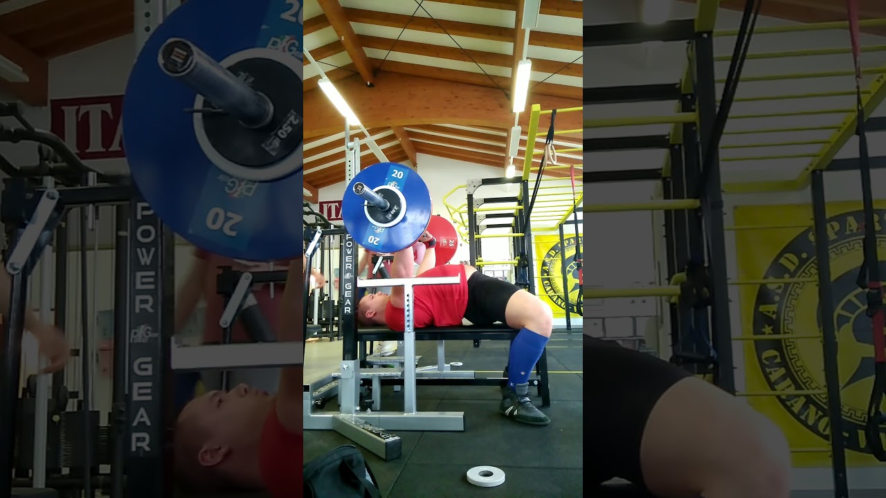 Bench press 155kg x18 YouTube