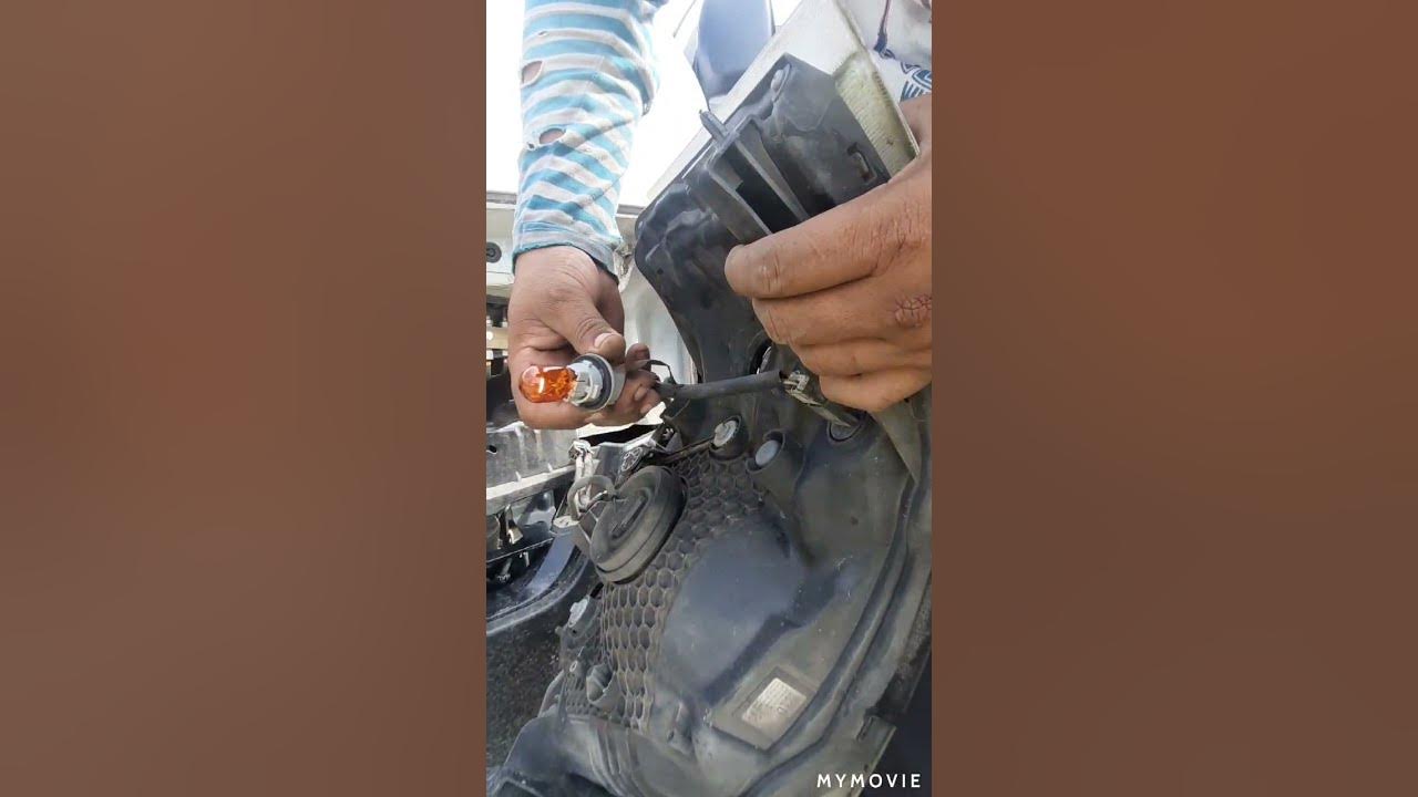 HOW TO REPLACE SIGNAL LIGHT bulb of NISSAN VAN YouTube