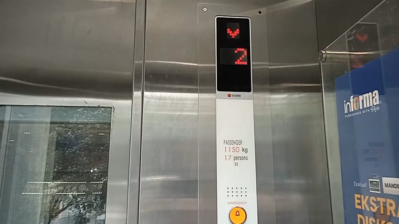 Sigma IRIS NV Traction Scenic Elevator at Living Plaza Bintaro, Tangerang