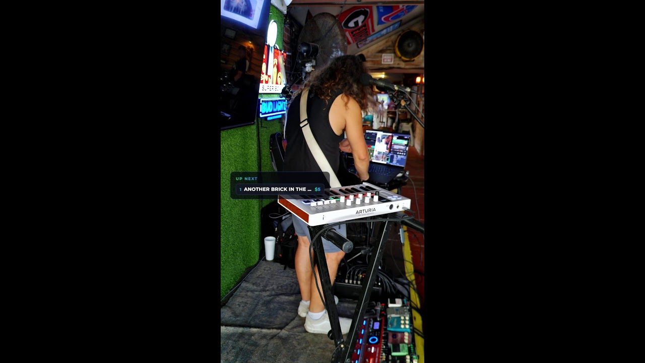 Shrimpy's Blues Bistro | Monday vibes | St Pete, FL