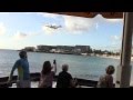 Остров Сент Мартен и знаменитый пляж на котором приземляются самолеты